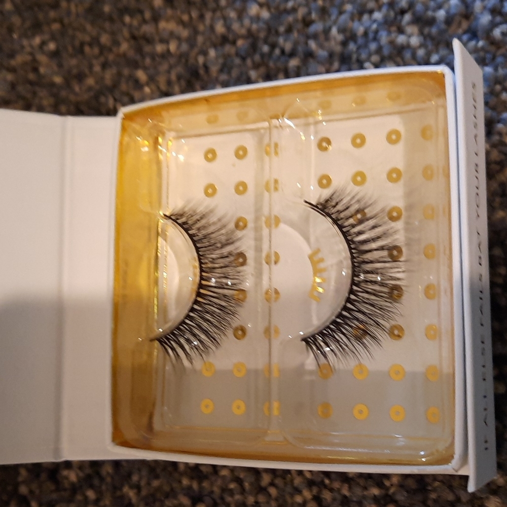 Monroe 3D Silk Lashes